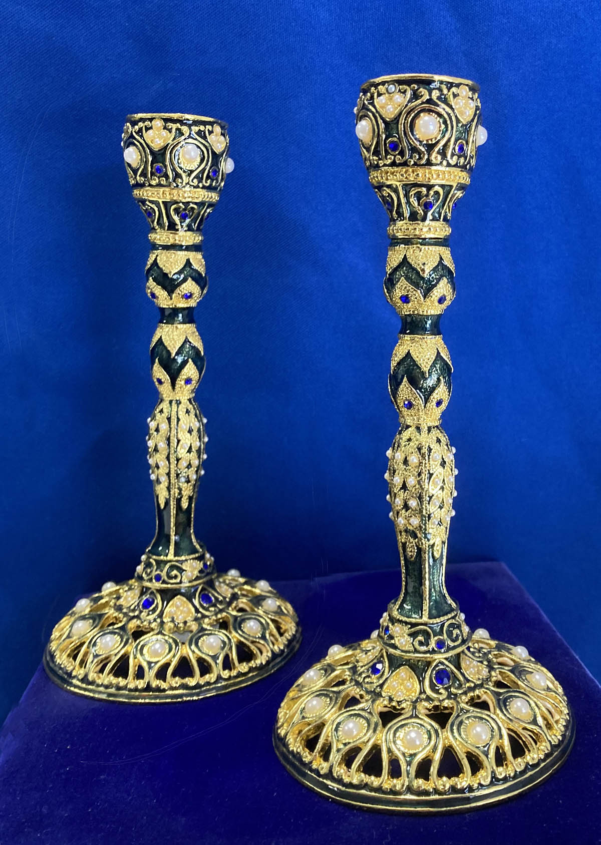 candlesticks gold enameled small